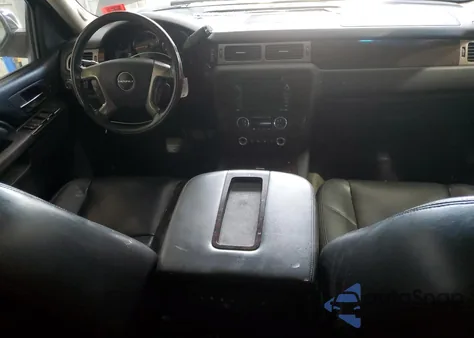 2011 GMC Yukon Denali z USA, uszkodzony, nr VIN 1GKS2EEF4BR199859